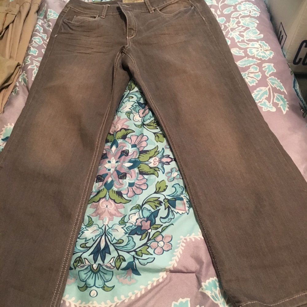Ladies Ruff Hewn Gray stonewashed bootcut jeans